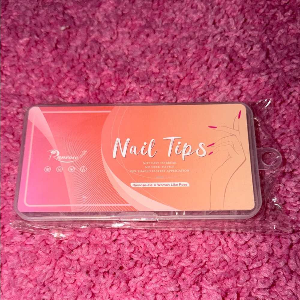 Nail Tips Set with Pink-Orange Gradient Packaging